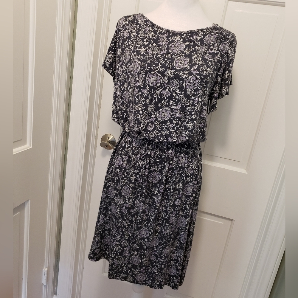 Loft Gray & Purple Floral Print Soft Drawstring Waist Stretch Dress Size Medium